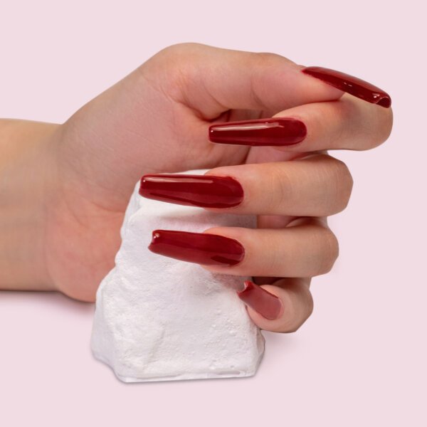 PinkLotta 15ml Crimson Reverie Nail Gel Polish - Image 2